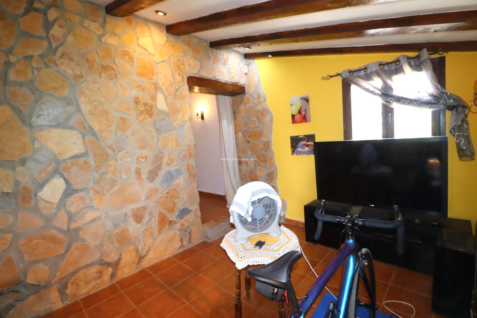 Resale - Cortijo -
Velez-Rubio