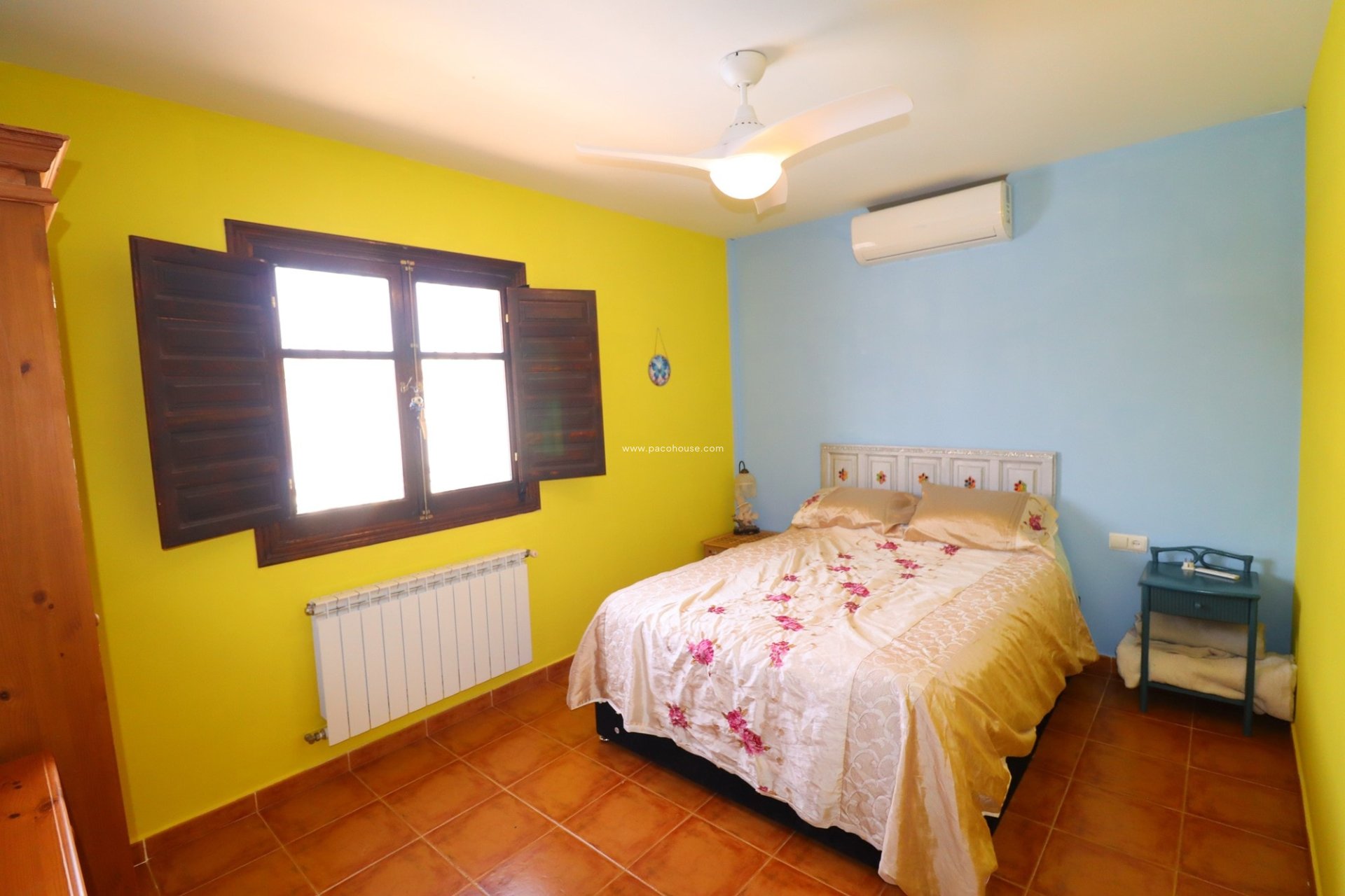 Resale - Cortijo -
Velez-Rubio