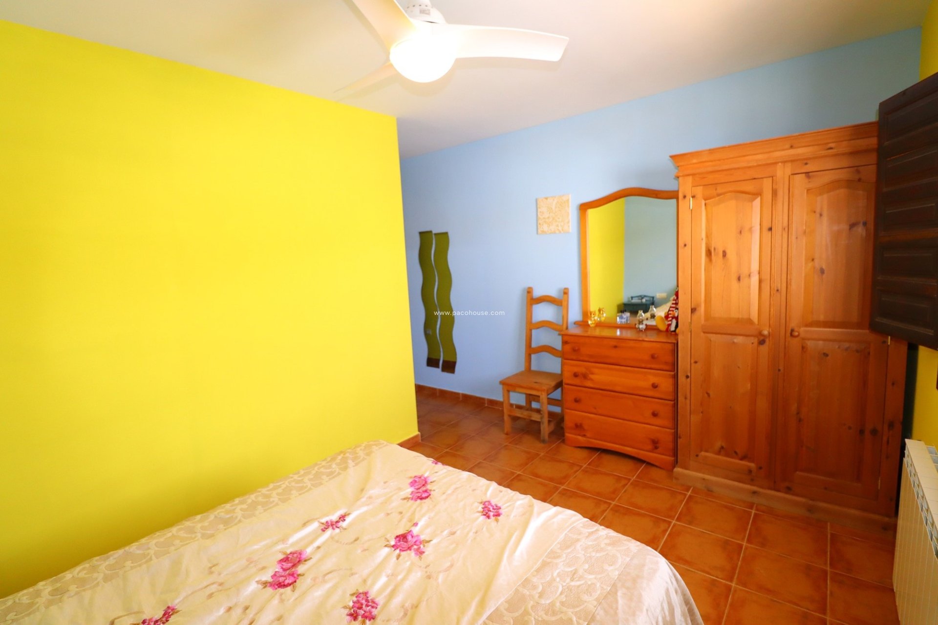 Resale - Cortijo -
Velez-Rubio