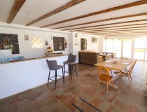 Resale - Cortijo -
Velez-Rubio