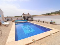 Resale - Cortijo -
Velez-Rubio