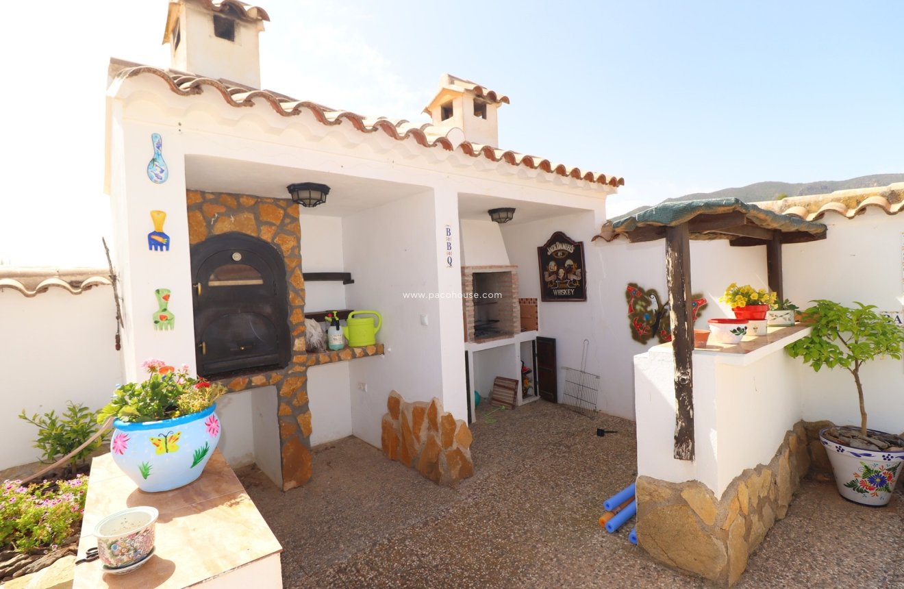 Resale - Cortijo -
Velez-Rubio