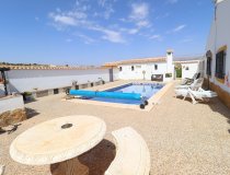 Resale - Cortijo -
Velez-Rubio