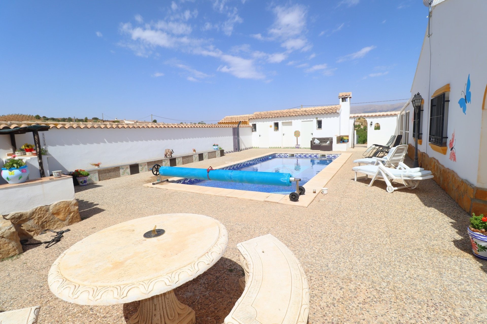 Resale - Cortijo -
Velez-Rubio