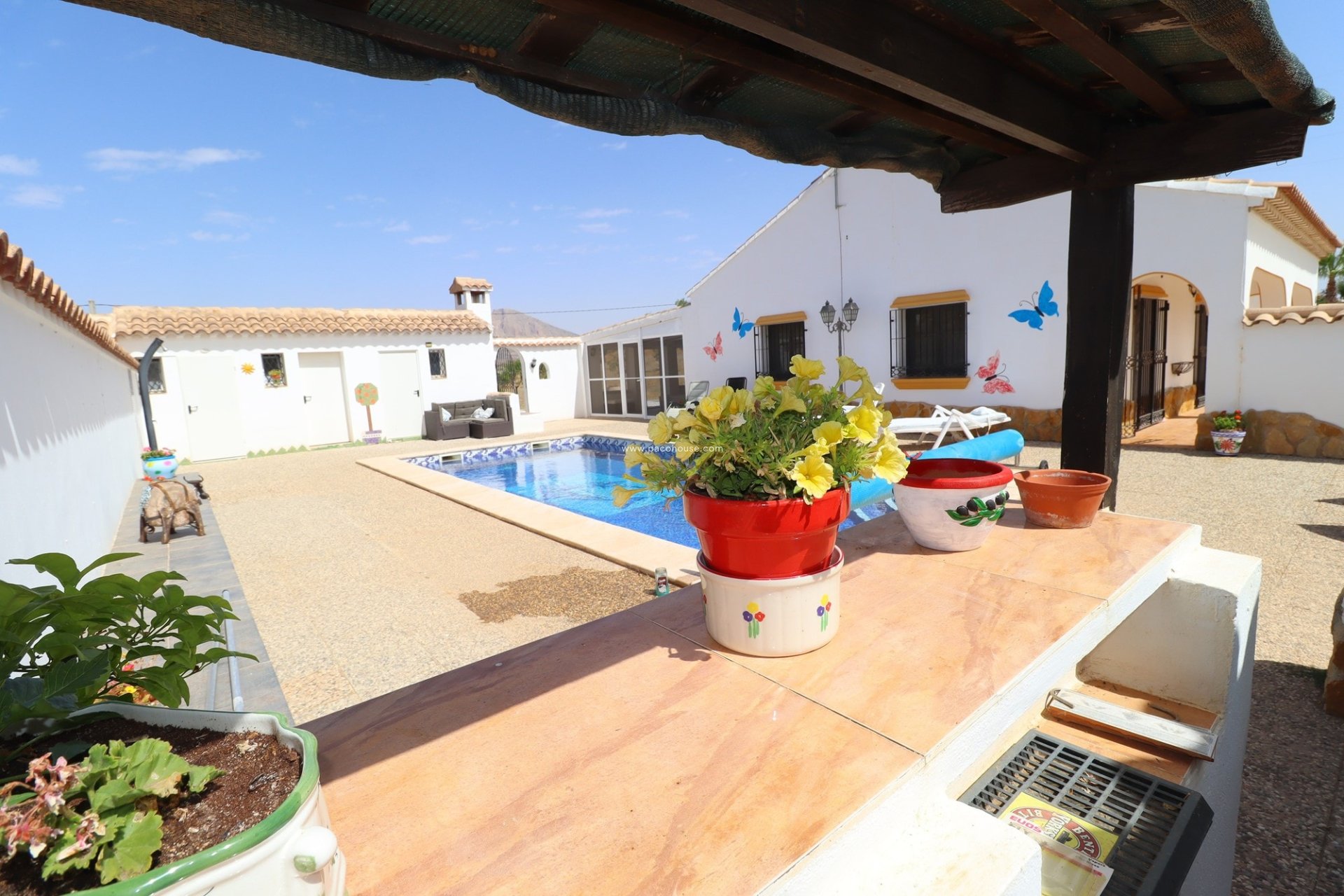 Resale - Cortijo -
Velez-Rubio