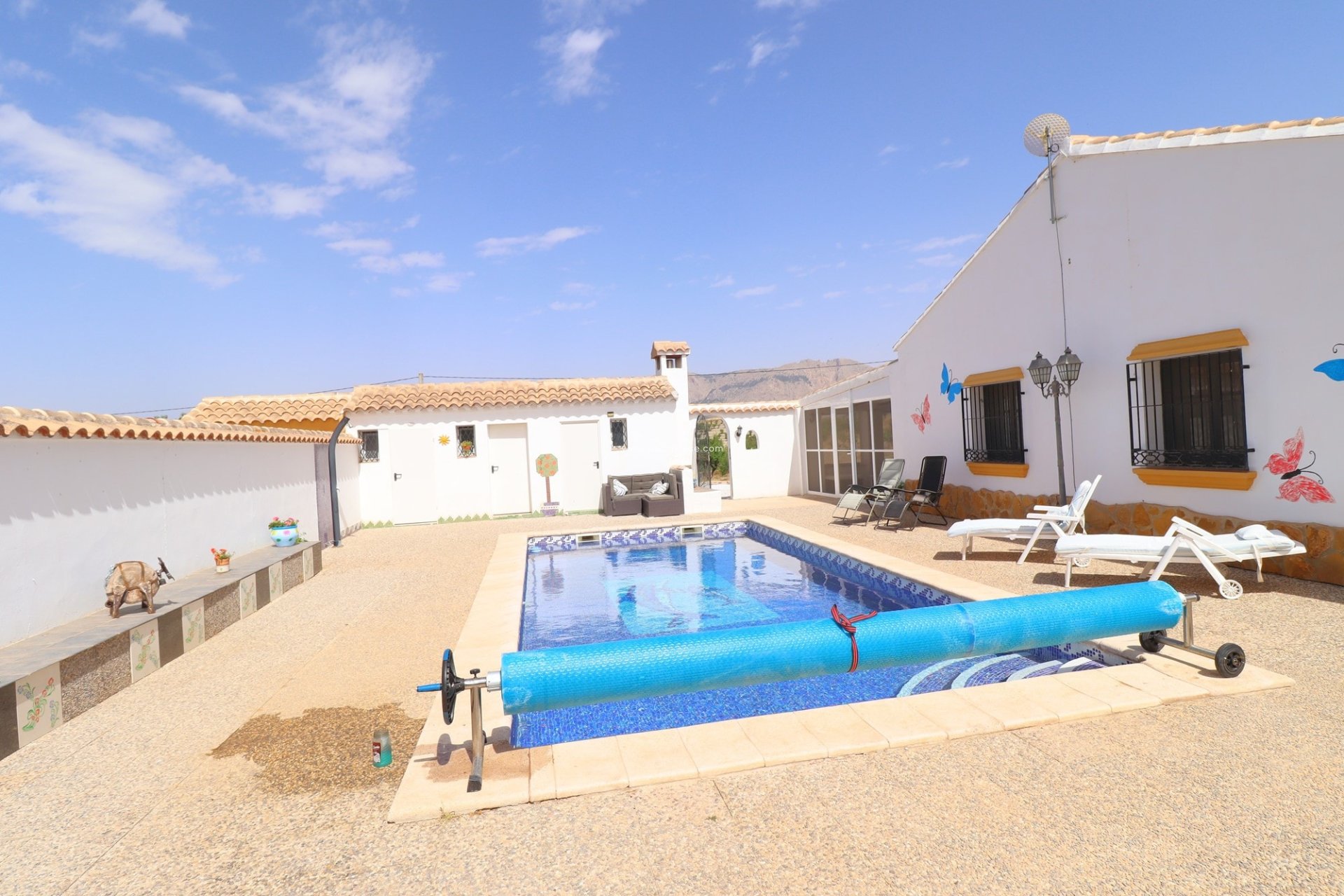 Resale - Cortijo -
Velez-Rubio