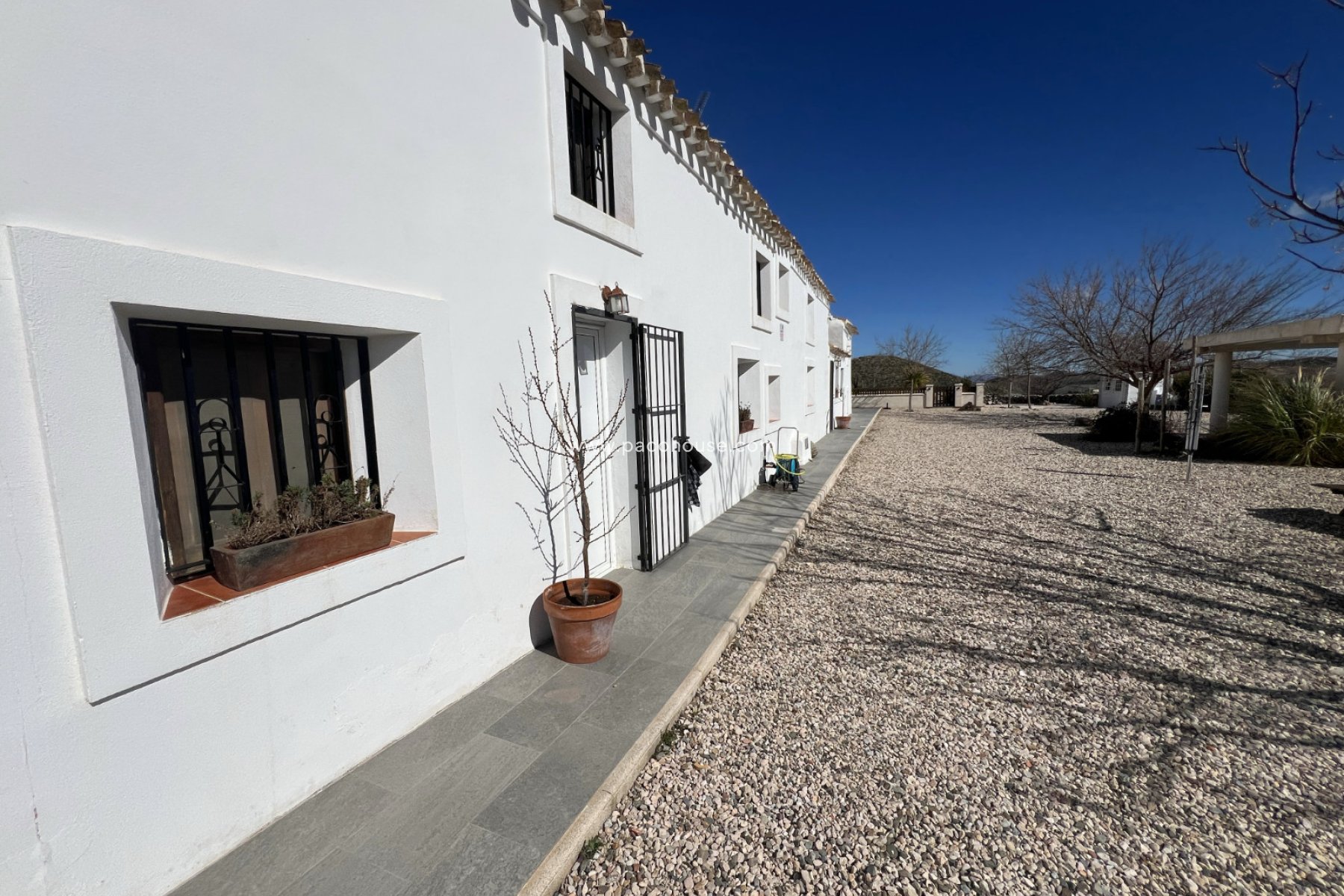 Resale - Cortijo -
Velez-Rubio
