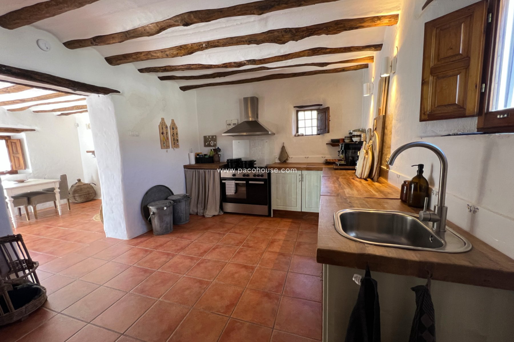 Resale - Cortijo -
Velez-Rubio