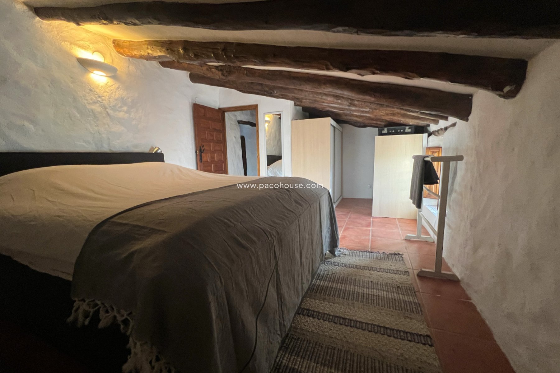 Resale - Cortijo -
Velez-Rubio