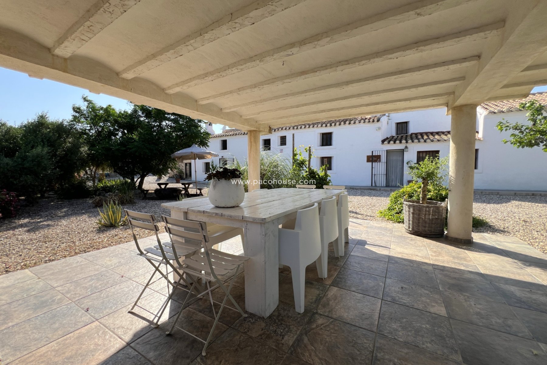 Resale - Cortijo -
Velez-Rubio