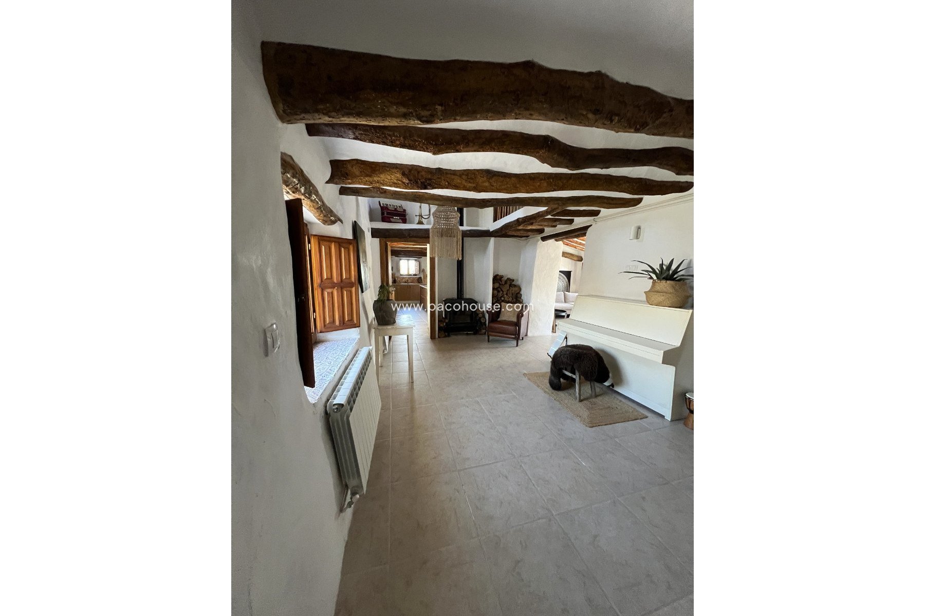 Resale - Cortijo -
Velez-Rubio