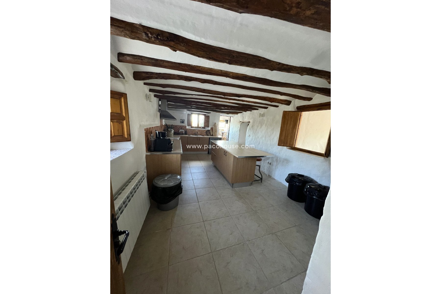 Resale - Cortijo -
Velez-Rubio