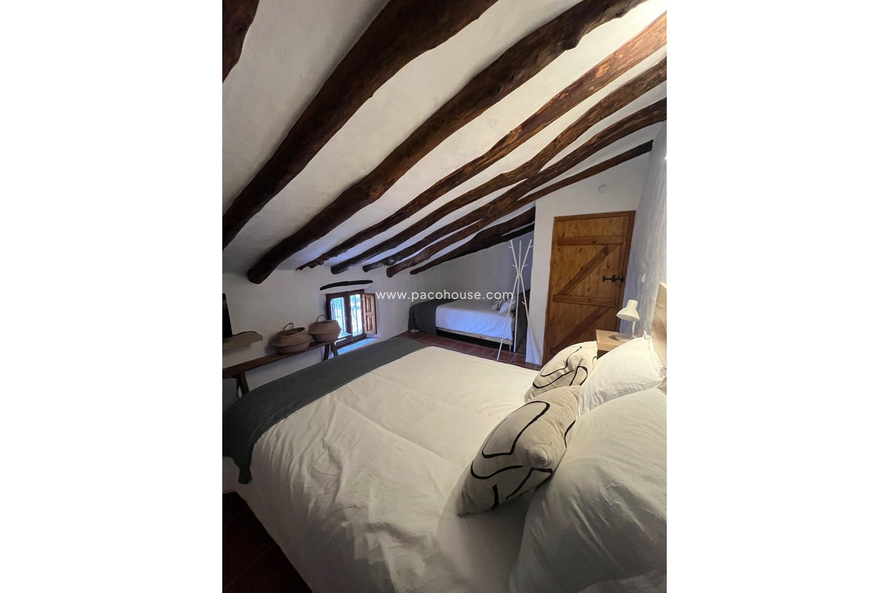 Resale - Cortijo -
Velez-Rubio