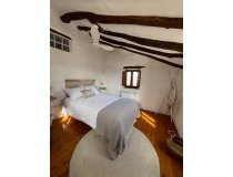 Resale - Cortijo -
Velez-Rubio