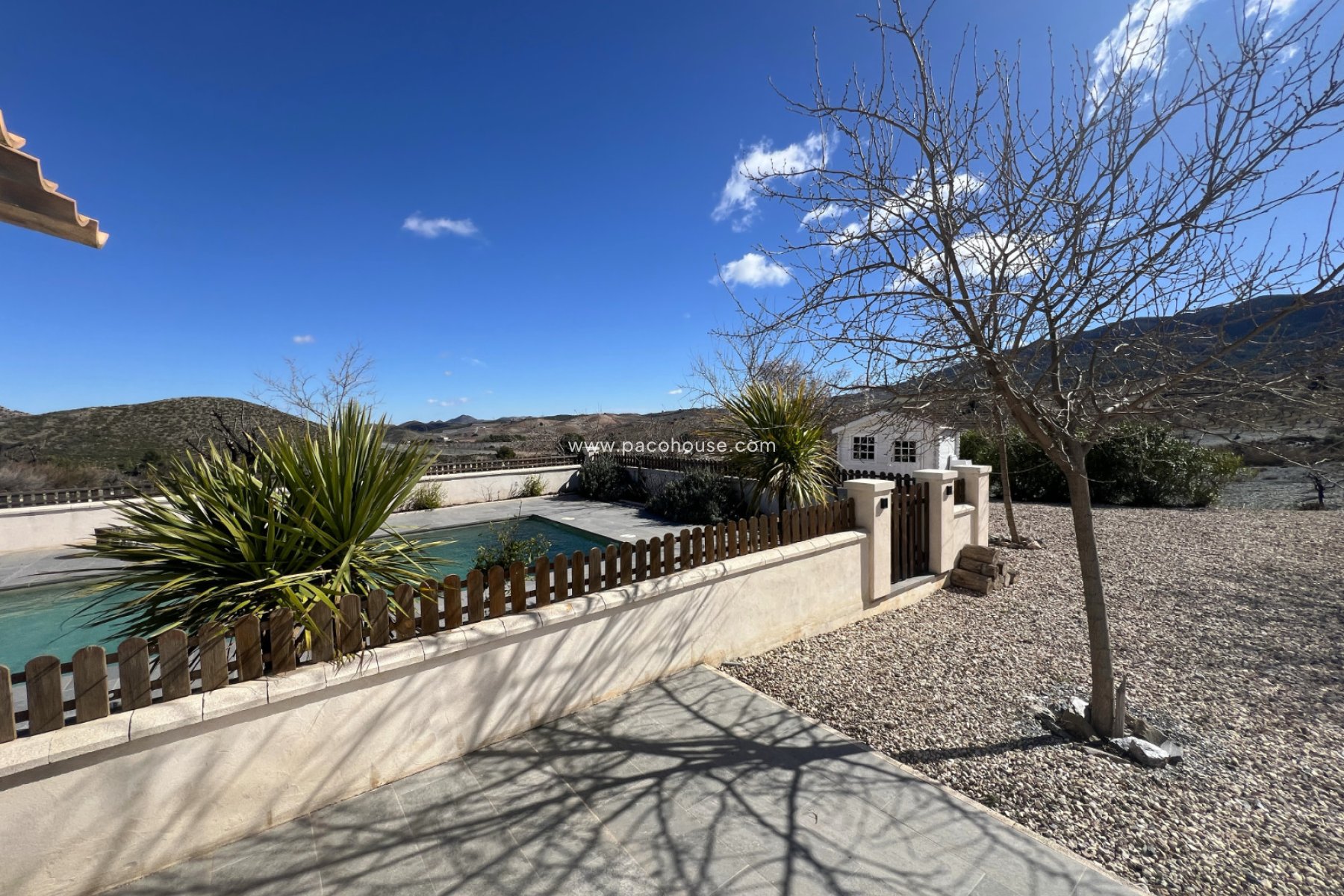 Resale - Cortijo -
Velez-Rubio