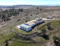 Resale - Cortijo -
Velez-Rubio