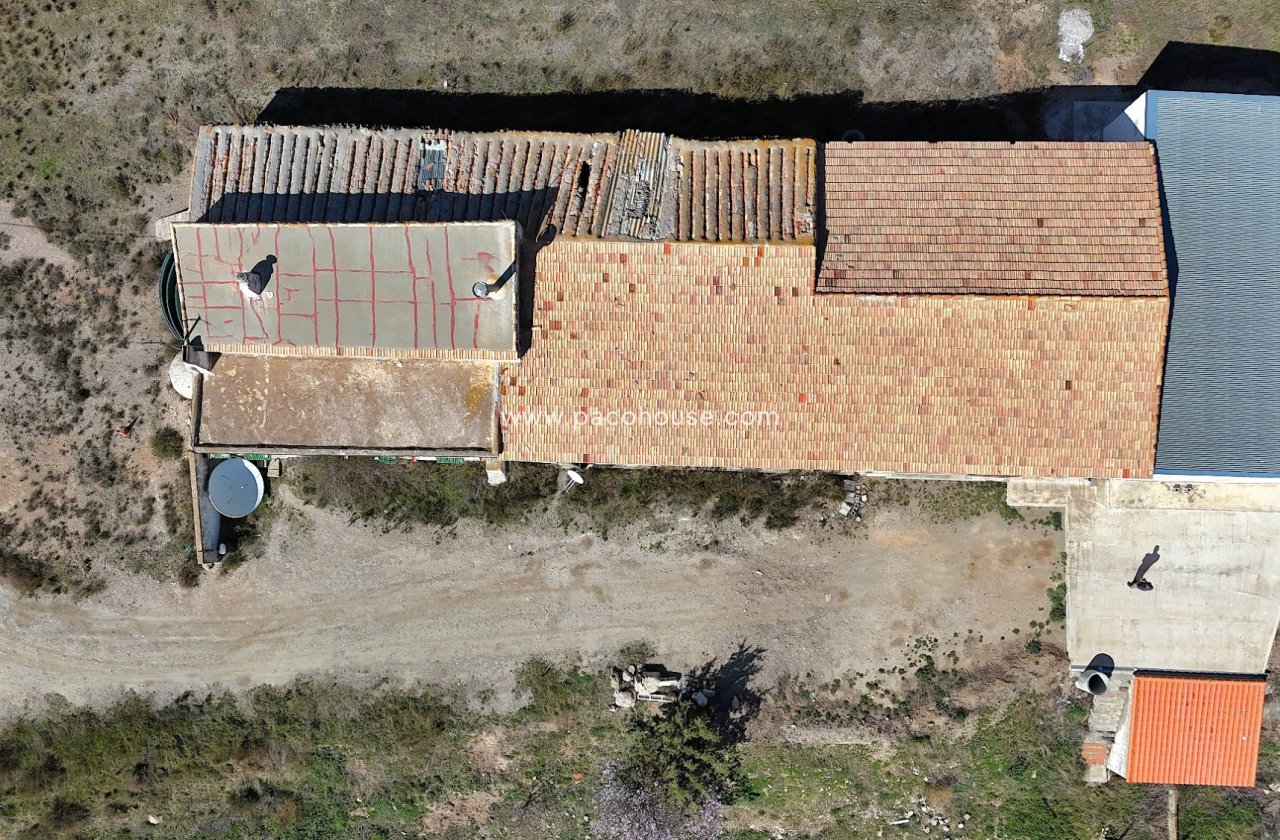 Resale - Cortijo -
Velez-Rubio