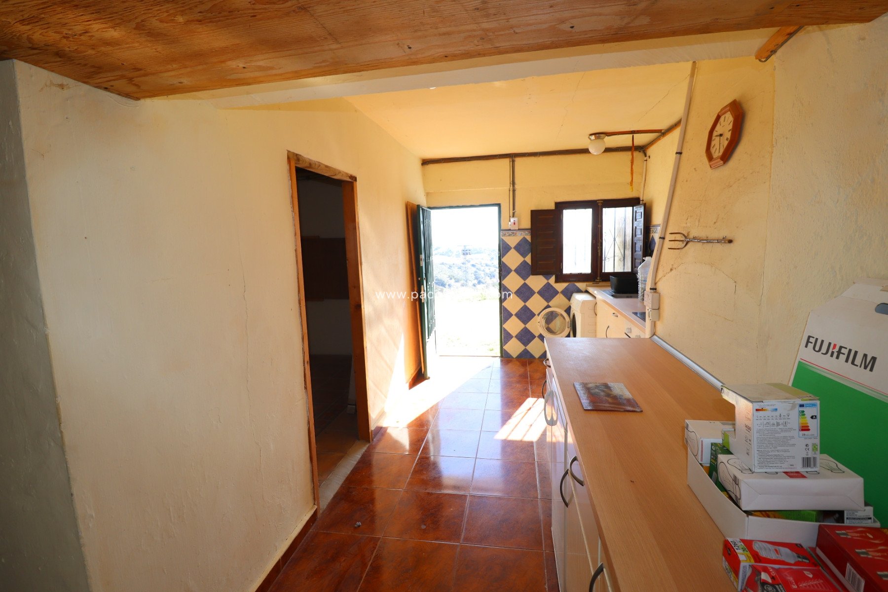 Resale - Cortijo -
Velez-Rubio