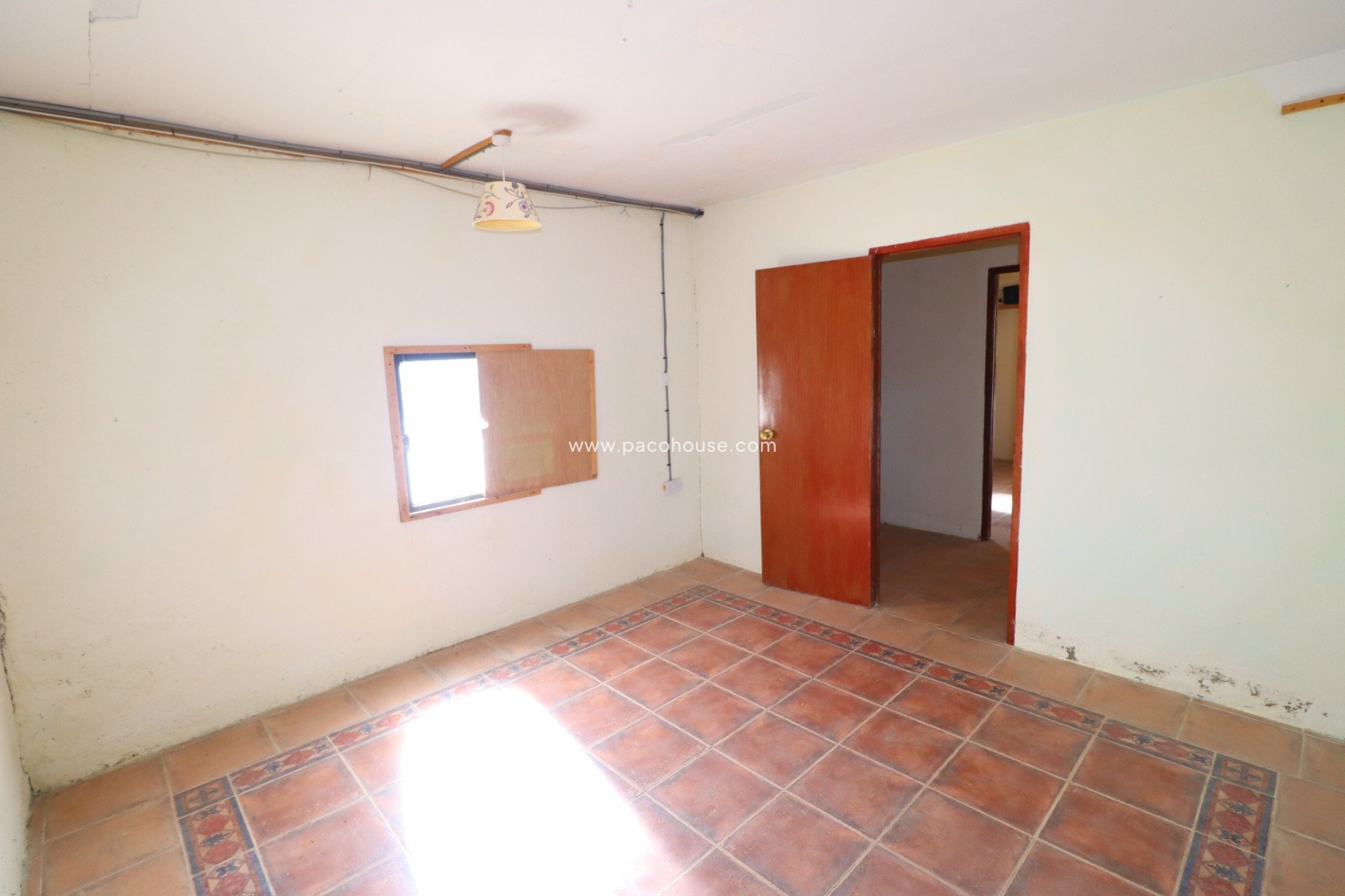 Resale - Cortijo -
Velez-Rubio