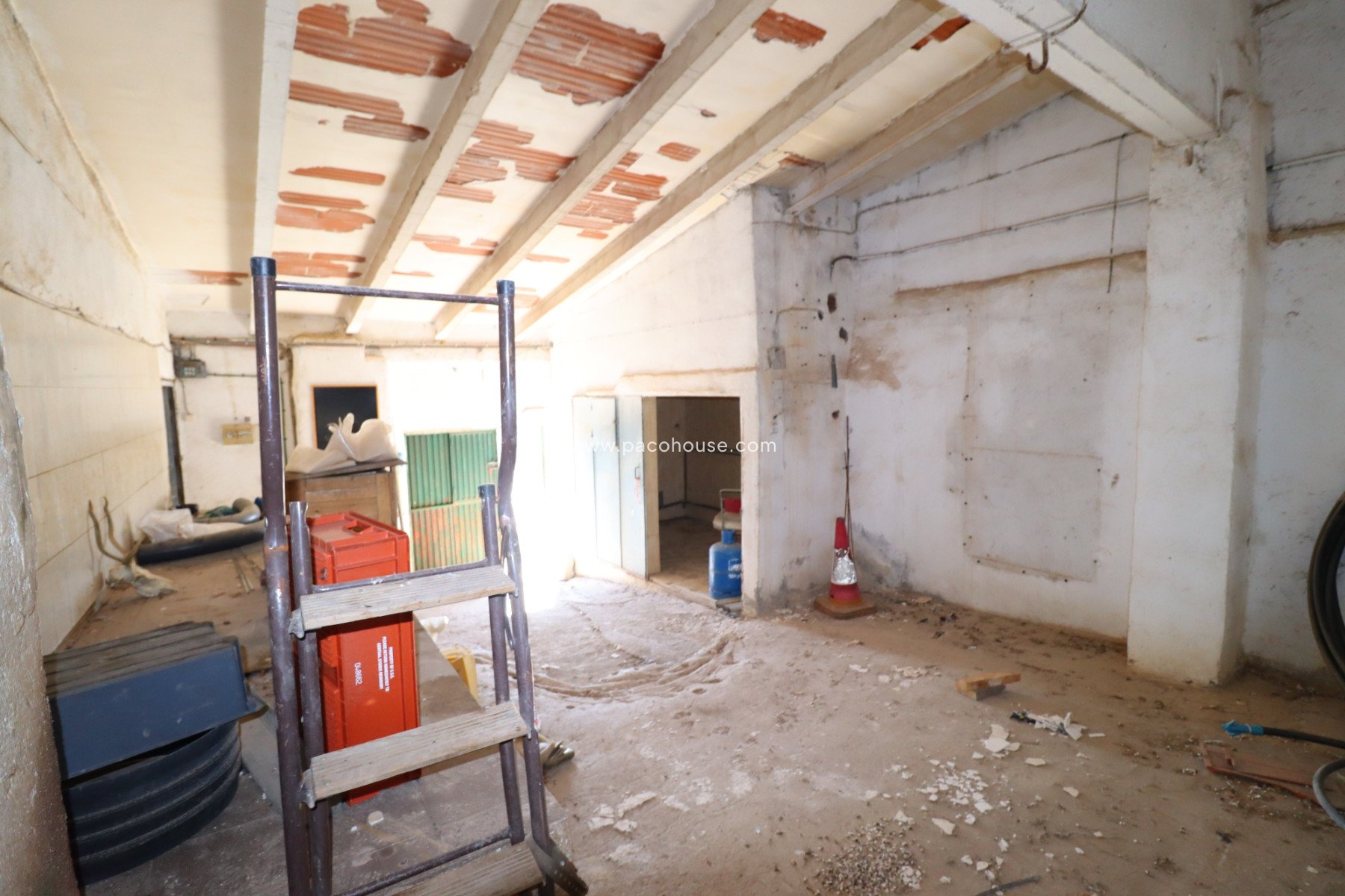 Resale - Cortijo -
Velez-Rubio