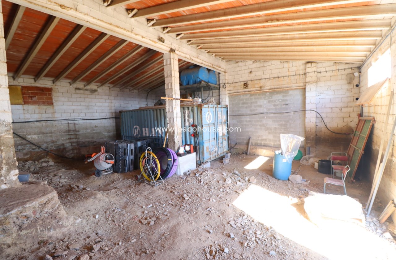 Resale - Cortijo -
Velez-Rubio