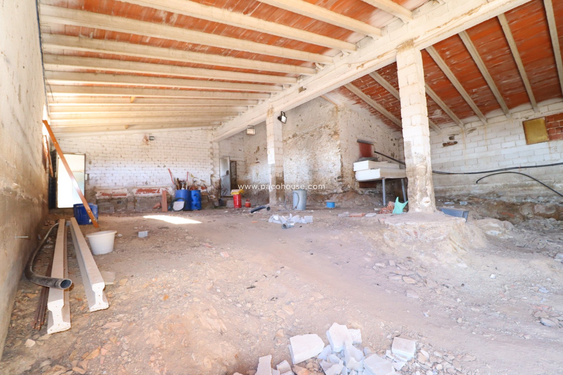 Resale - Cortijo -
Velez-Rubio