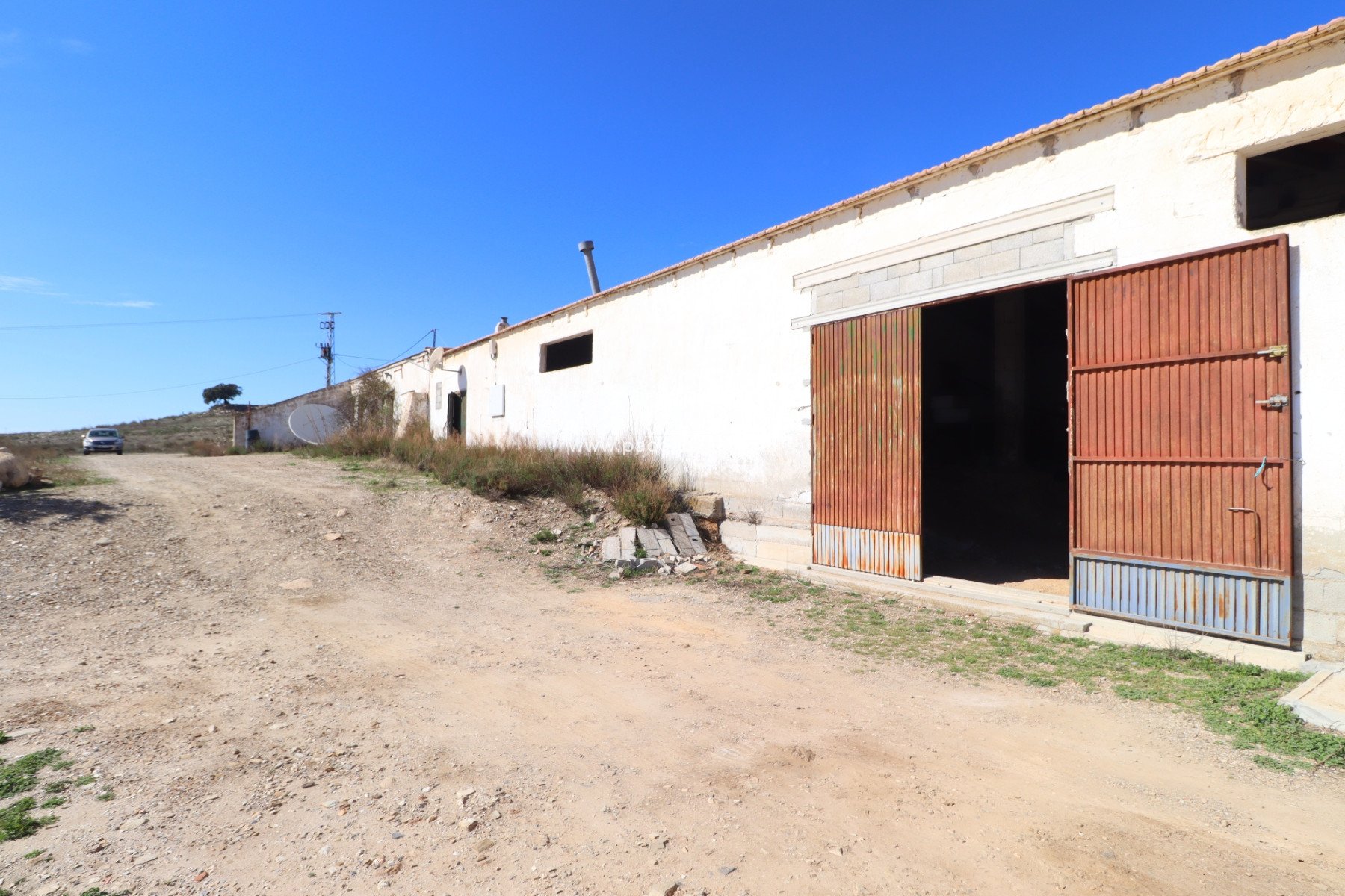 Resale - Cortijo -
Velez-Rubio