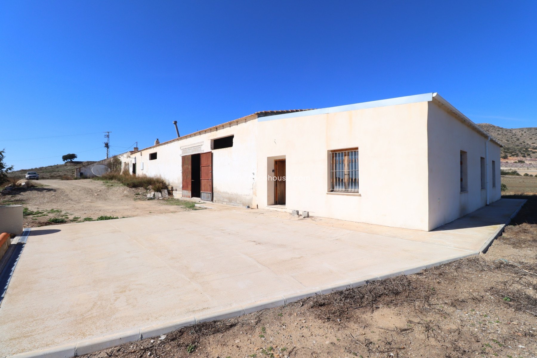 Resale - Cortijo -
Velez-Rubio