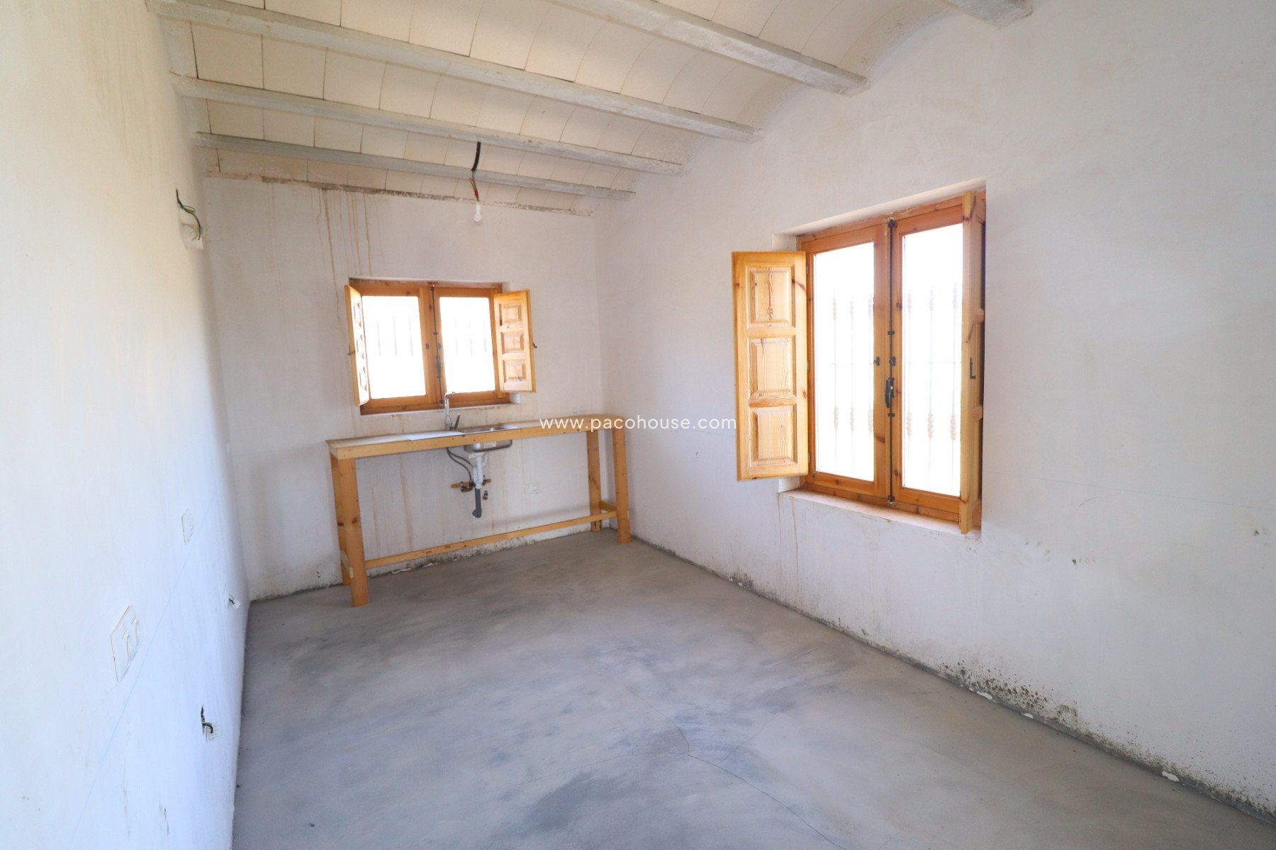 Resale - Cortijo -
Velez-Rubio