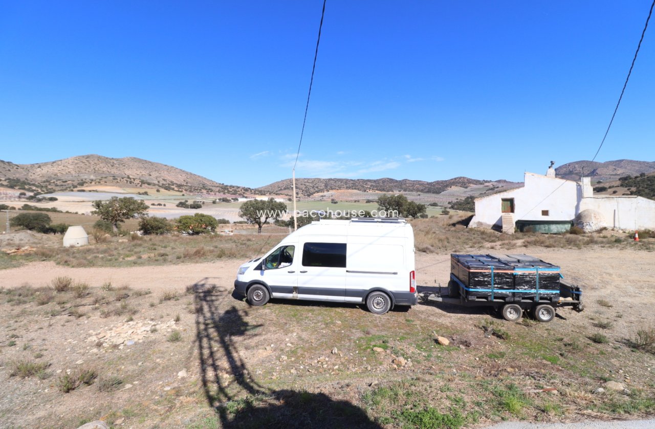 Resale - Cortijo -
Velez-Rubio