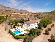 Resale - Cortijo -
Velez-Rubio