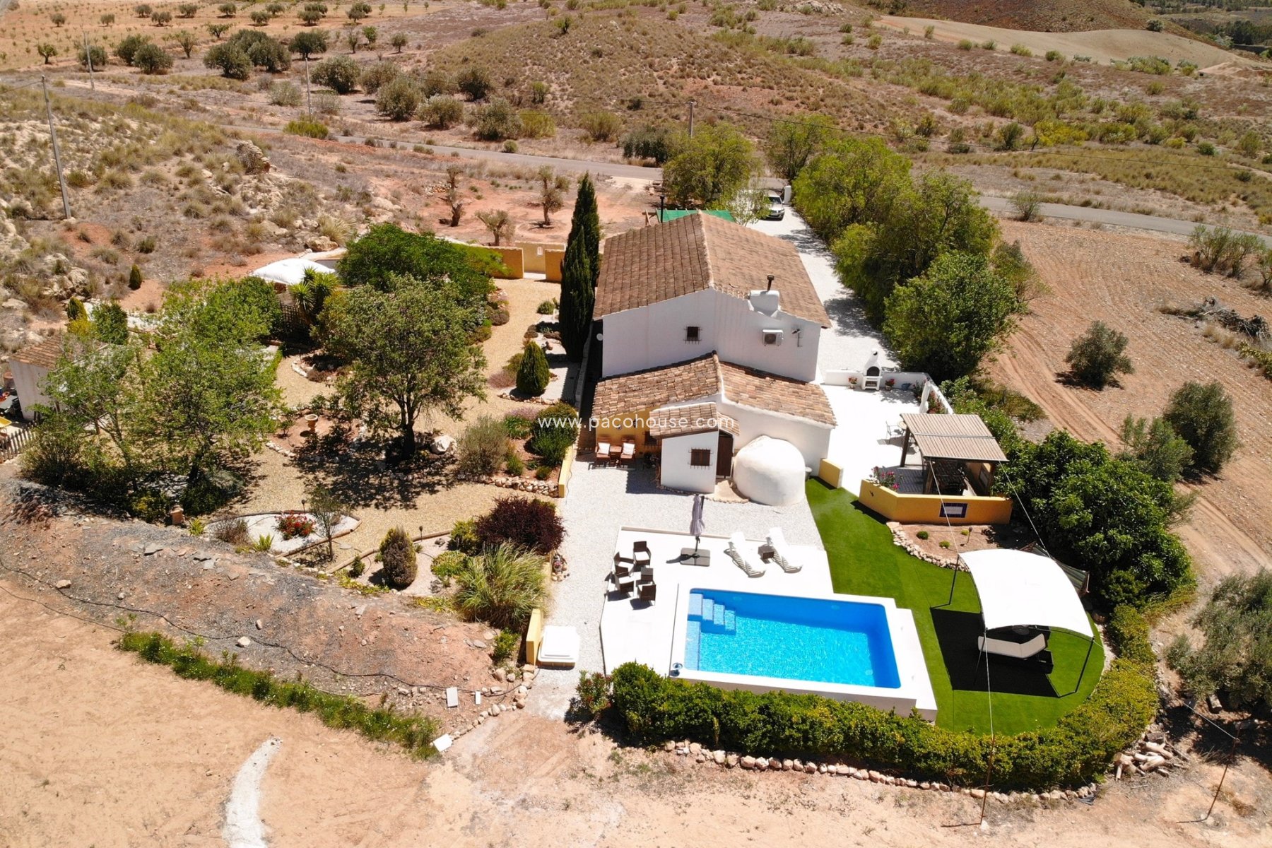 Resale - Cortijo -
Velez-Rubio