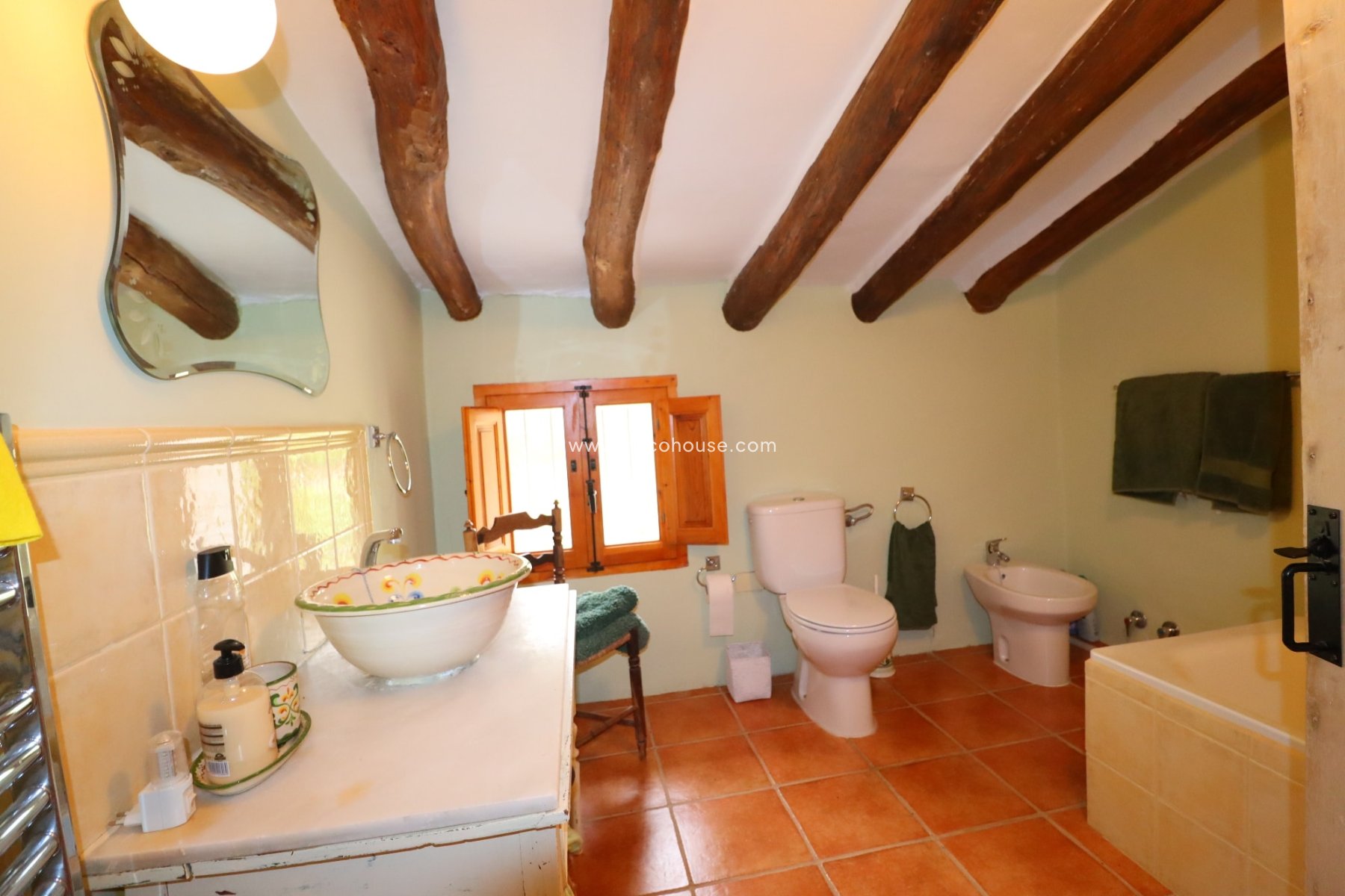 Resale - Cortijo -
Velez-Rubio