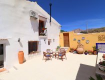 Resale - Cortijo -
Velez-Rubio