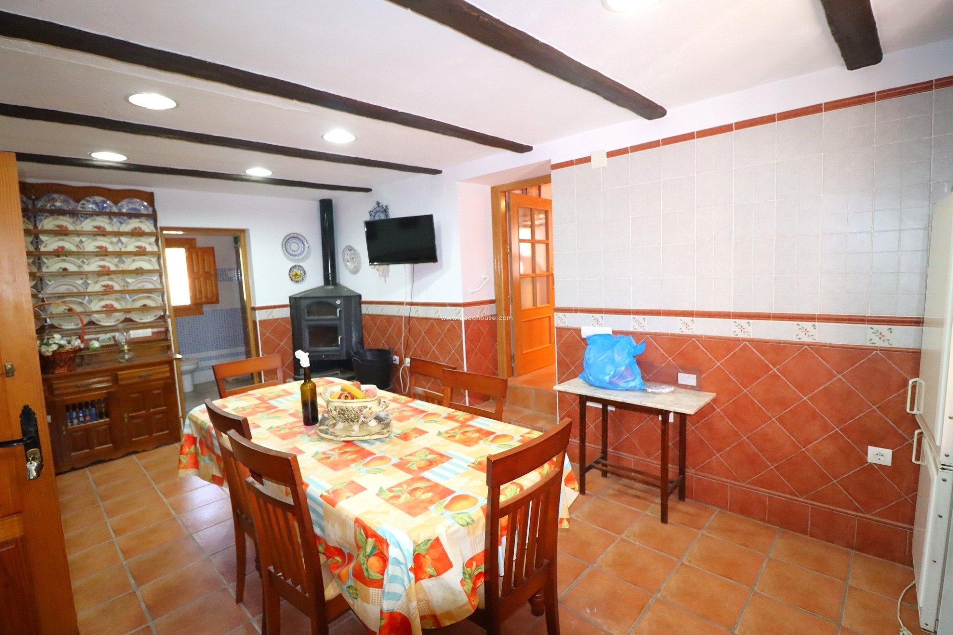 Resale - Cortijo -
Velez-Rubio