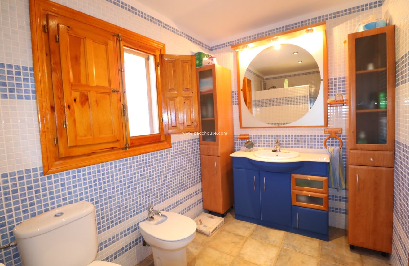 Resale - Cortijo -
Velez-Rubio