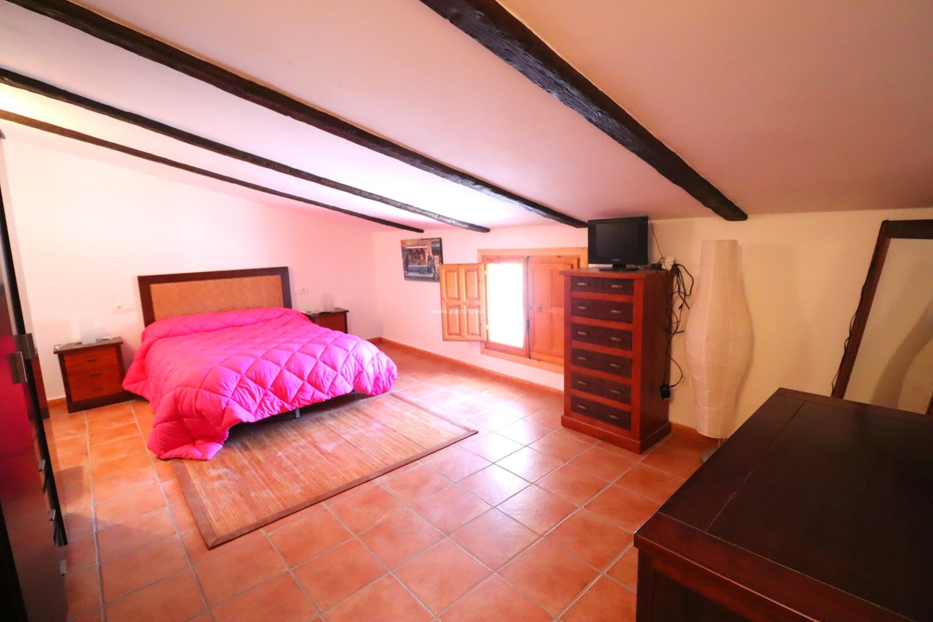 Resale - Cortijo -
Velez-Rubio