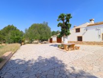 Resale - Cortijo -
Velez-Rubio