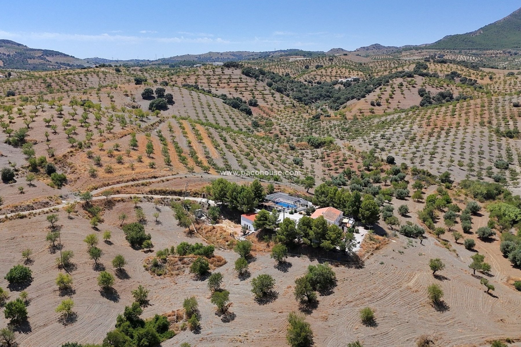 Resale - Cortijo -
Velez-Rubio