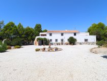 Resale - Cortijo -
Velez-Rubio