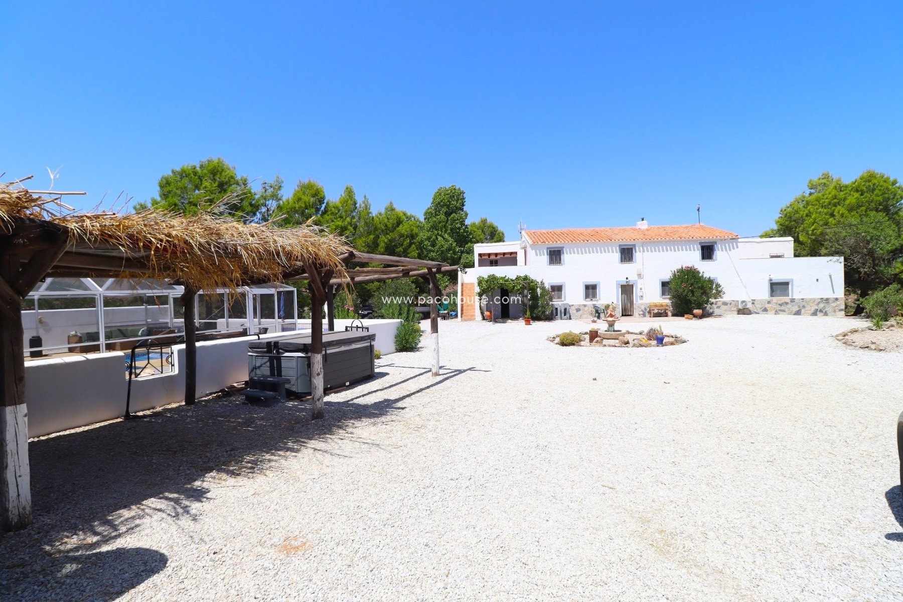 Resale - Cortijo -
Velez-Rubio