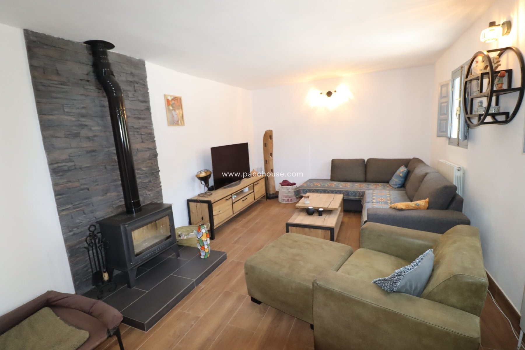 Resale - Cortijo -
Velez-Rubio