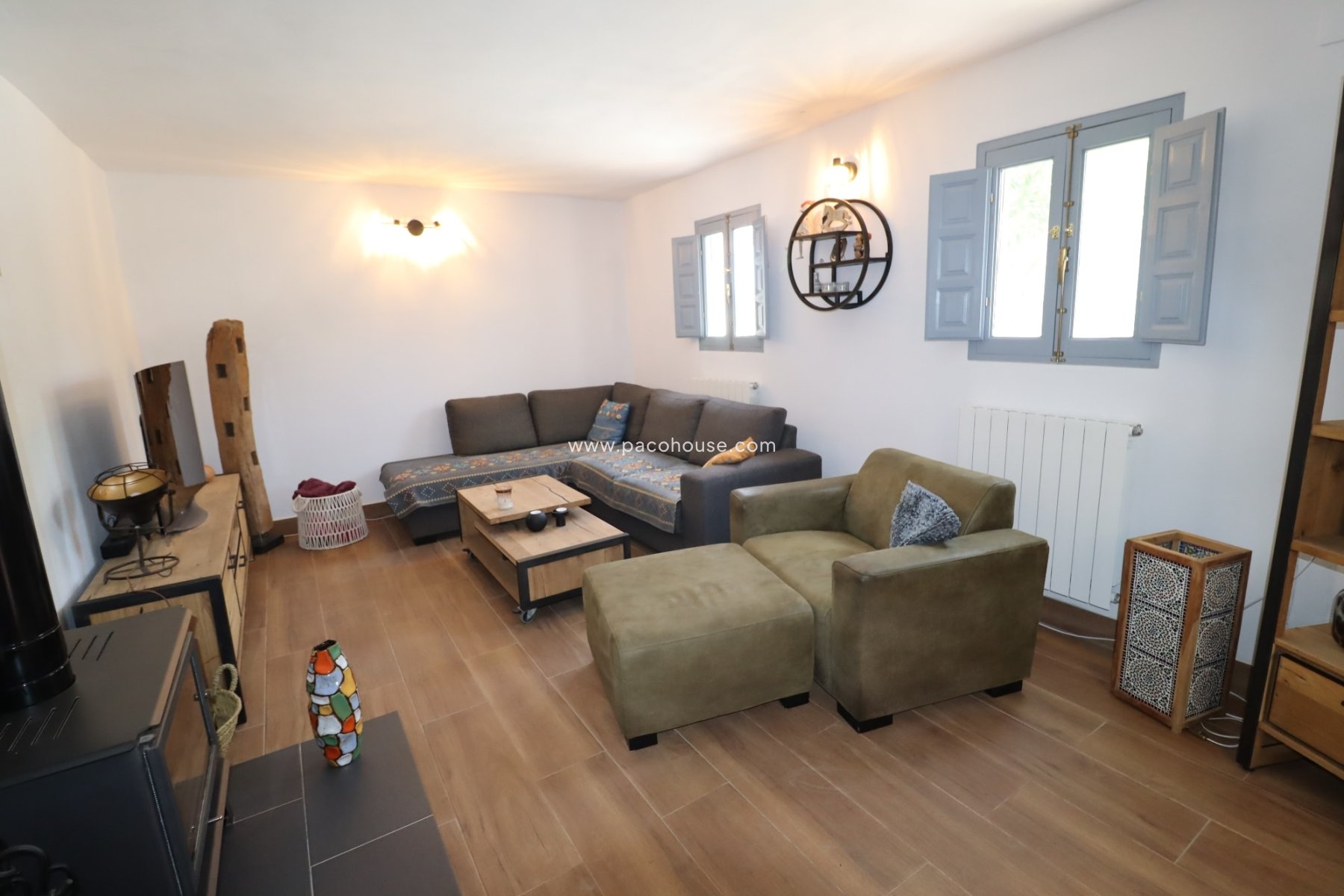 Resale - Cortijo -
Velez-Rubio