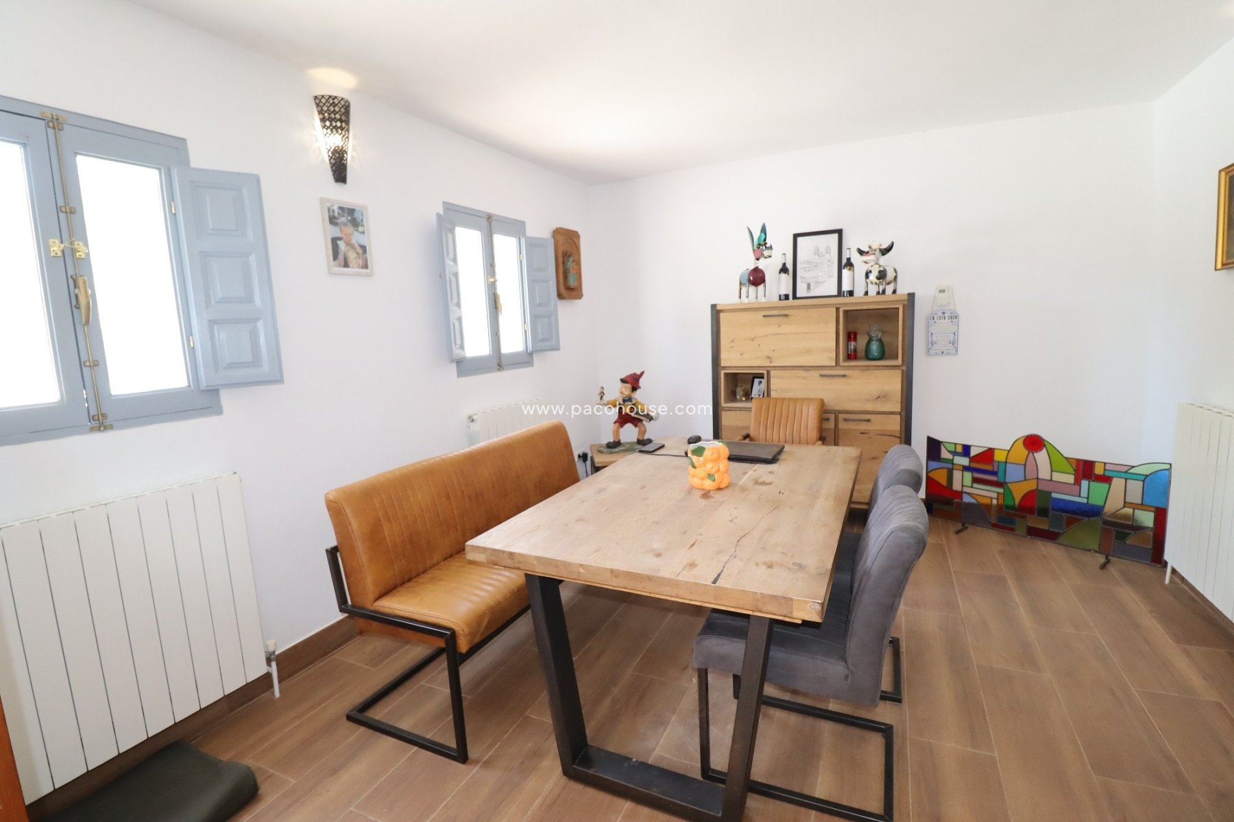 Resale - Cortijo -
Velez-Rubio