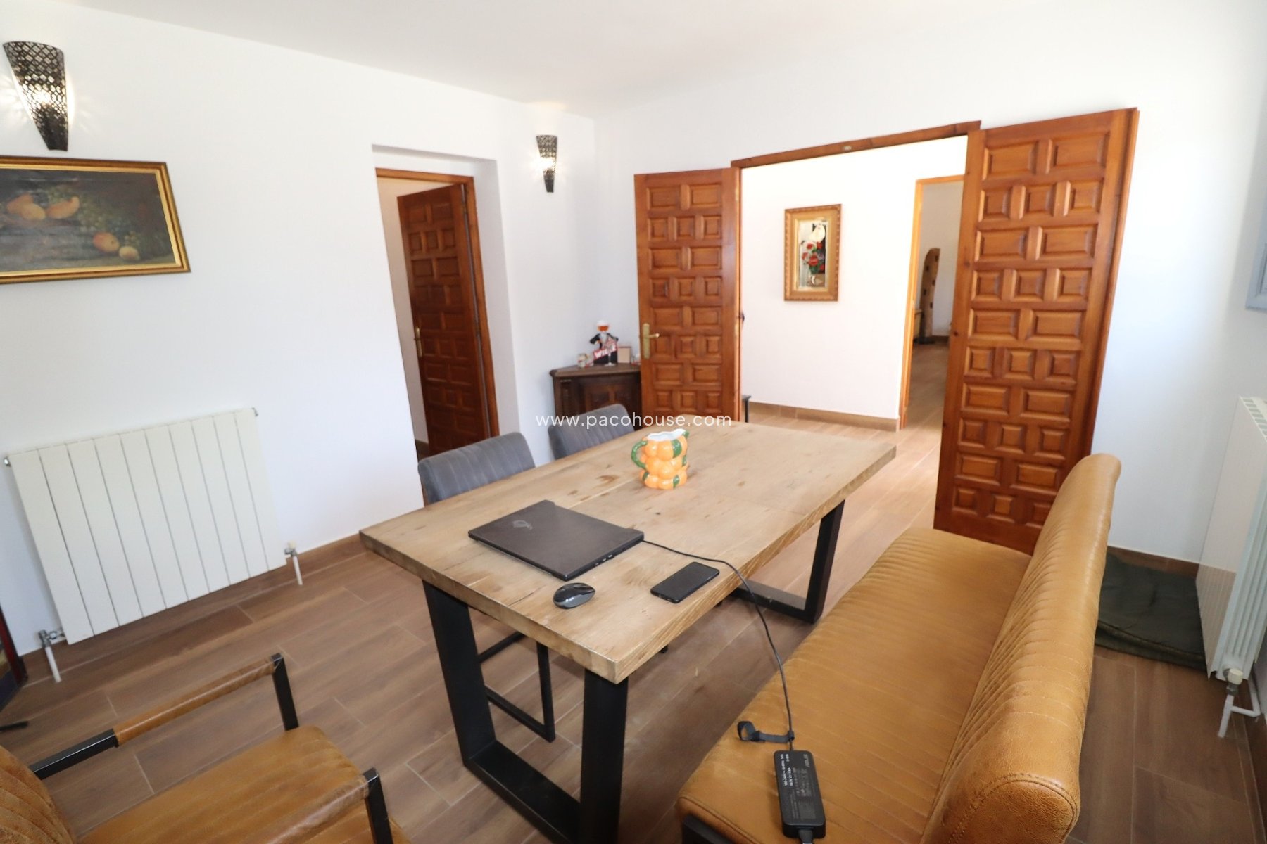 Resale - Cortijo -
Velez-Rubio