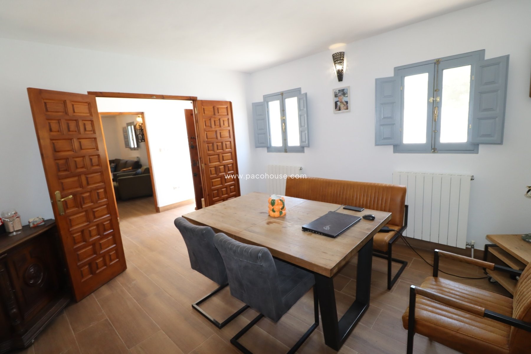 Resale - Cortijo -
Velez-Rubio