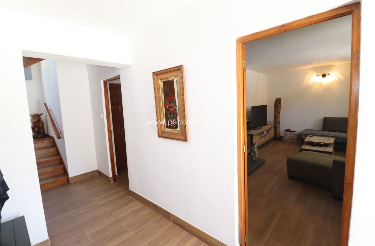 Resale - Cortijo -
Velez-Rubio