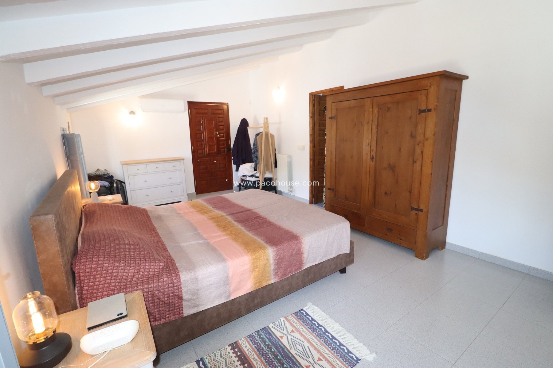 Resale - Cortijo -
Velez-Rubio