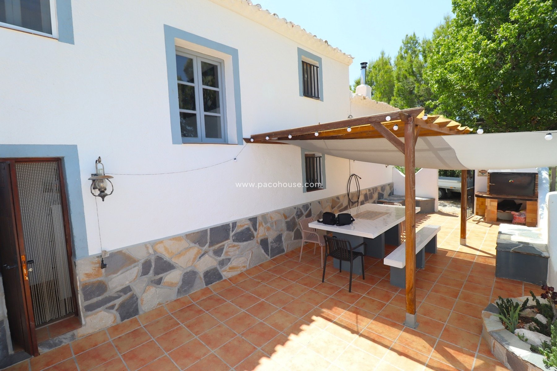 Resale - Cortijo -
Velez-Rubio