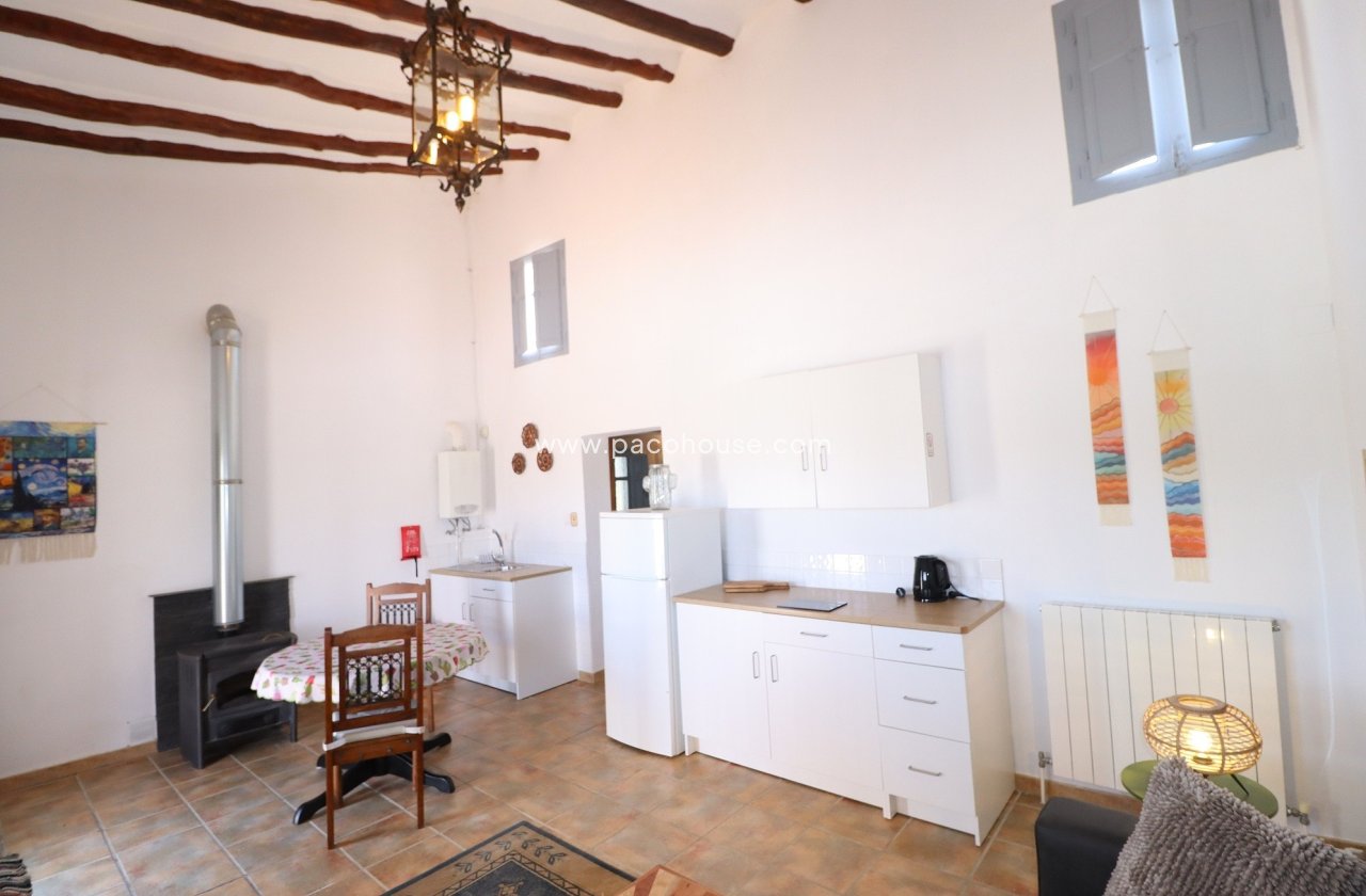 Resale - Cortijo -
Velez-Rubio